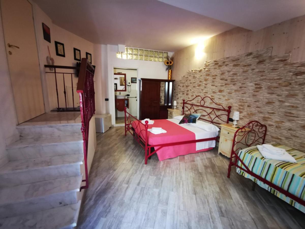 Michela Rooms Riomaggiore Zewnętrze zdjęcie